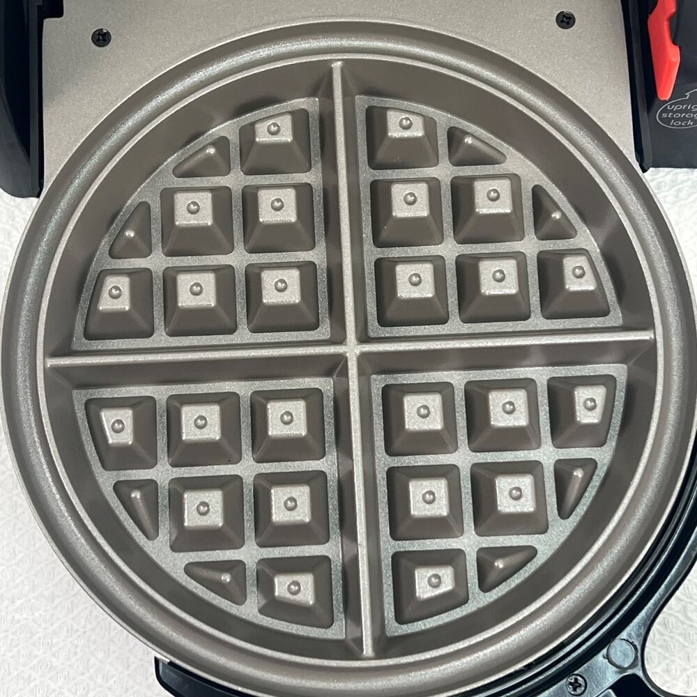 Presto FlipSide Belgian Waffle Maker 0351004 Ceramic Rotating Tested Working - Picture 6 of 14